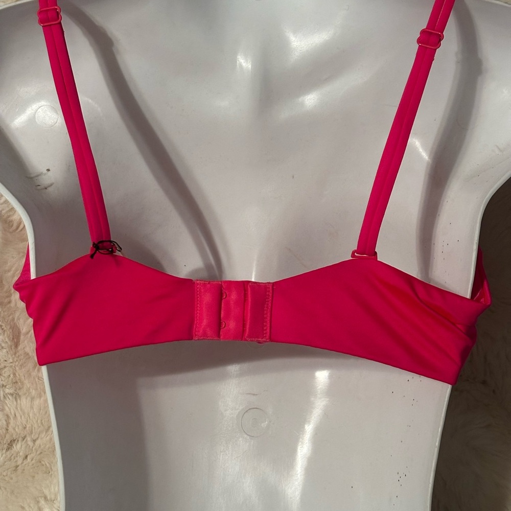 Victoria's Secret Pink Bra with Underwire Support-NWT - Picture 3 of 5